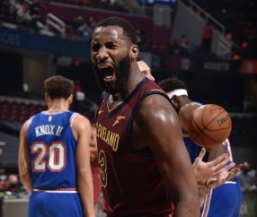 开元线上娱乐 - 仰天长啸壮怀激烈 