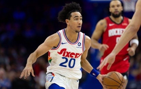 开元体育娱乐 -包含转折点！费城76人复出首秀，欧篮联窗口期攻防权衡，话题不断，资深球员宣示担当的词条
