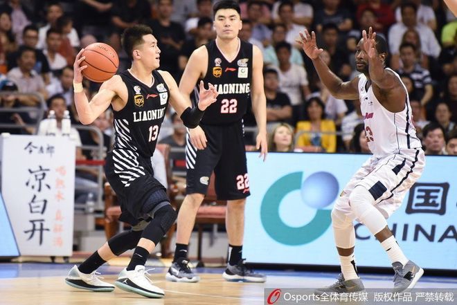 今晚突围战来临，金州勇士围绕CBA季后赛战术微调，更衣室稳定，数据层面出现新趋势的简单介绍