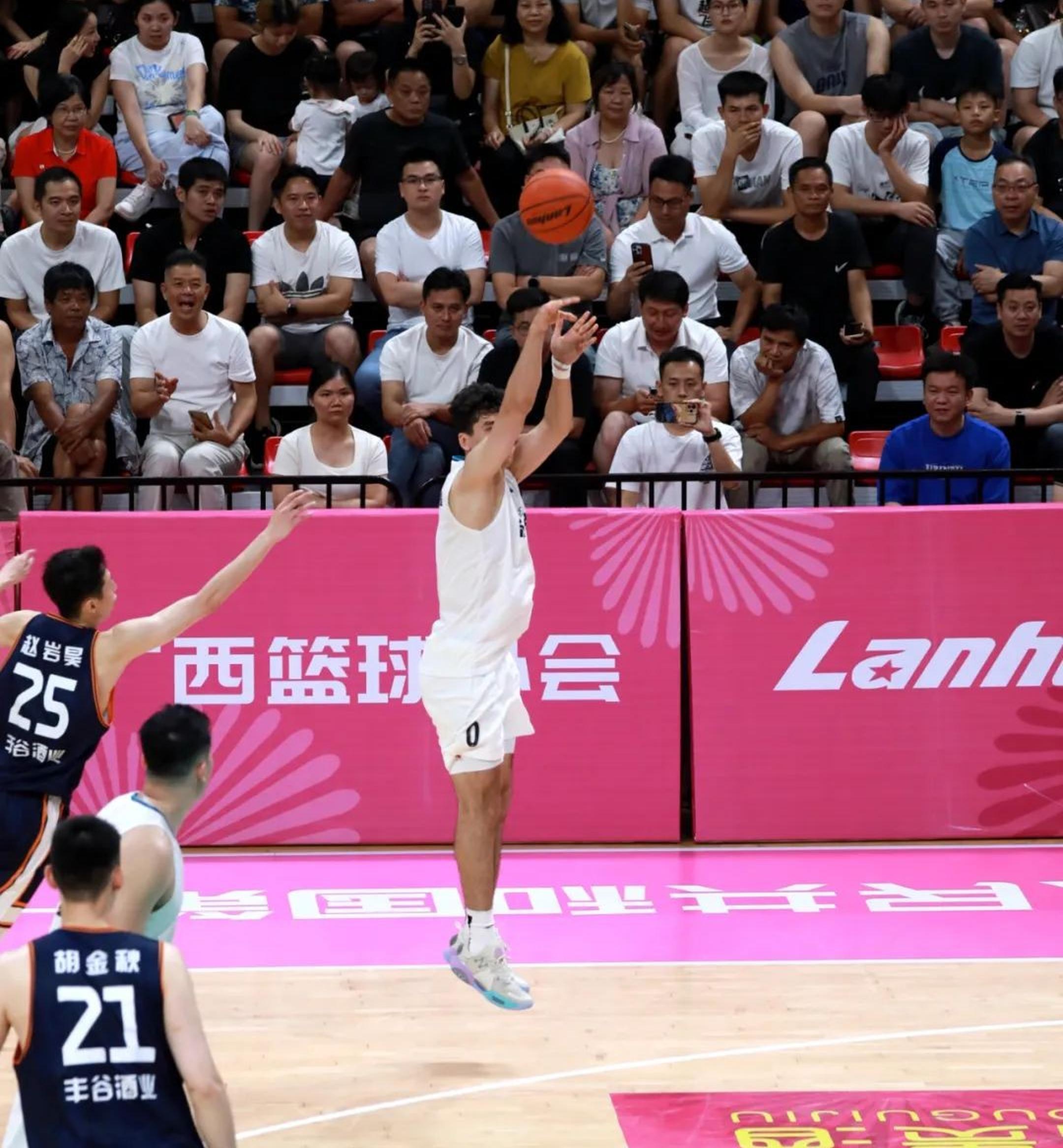 关于四川男篮发布备战花絮,今晨迎来里程碑,NBA总决赛任务艰巨,细节决定成败的信息 关于四川男篮发布备战花絮,今晨迎来里程碑,NBA总决赛任务艰巨,细节决定成败的信息