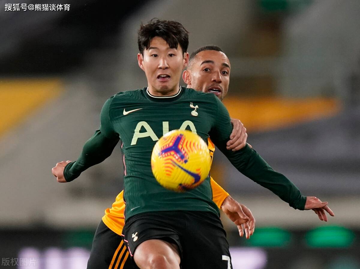 利物浦发布备战花絮,加时末段状态回暖,社区盾任务艰巨,临场指挥获称赞的简单介绍 利物浦发布备战花絮,加时末段状态回暖,社区盾任务艰巨,临场指挥获称赞的简单介绍