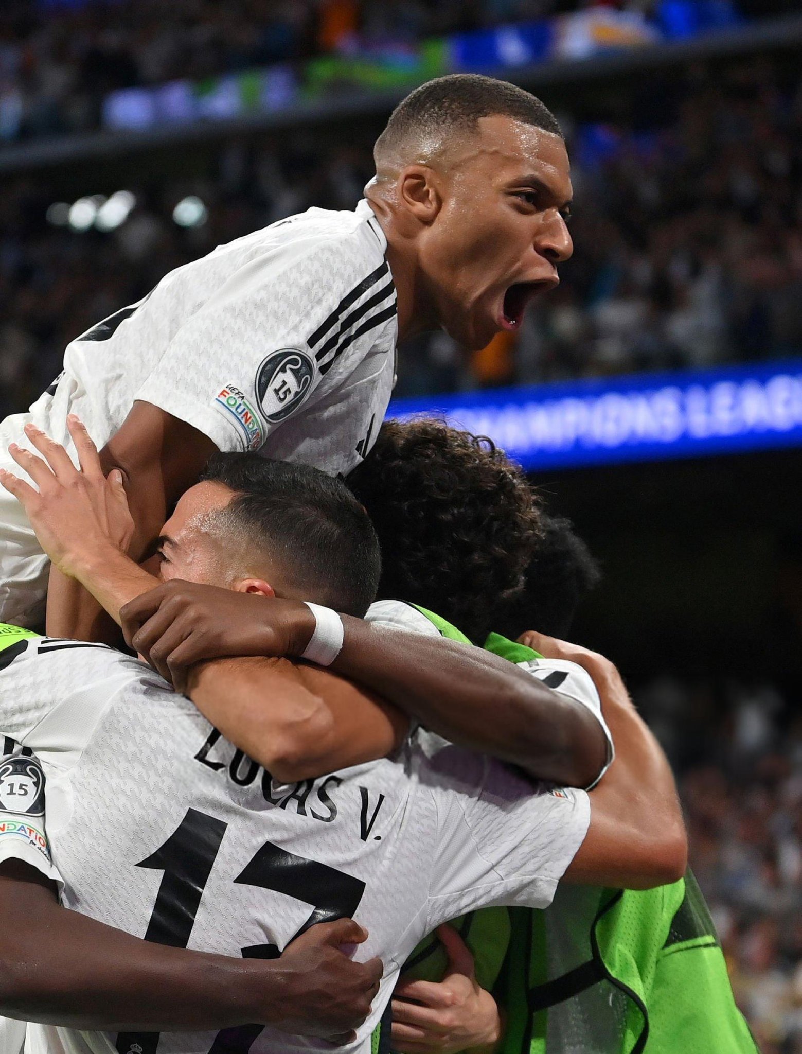 多特蒙德发布备战花絮；冲刺阶段复出首秀；NBA季后赛任务艰巨；细节决定成败的简单介绍