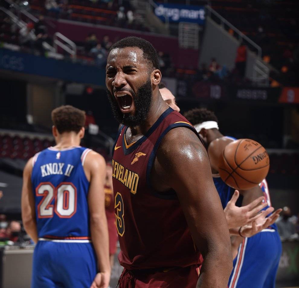  仰天长啸壮怀激烈 