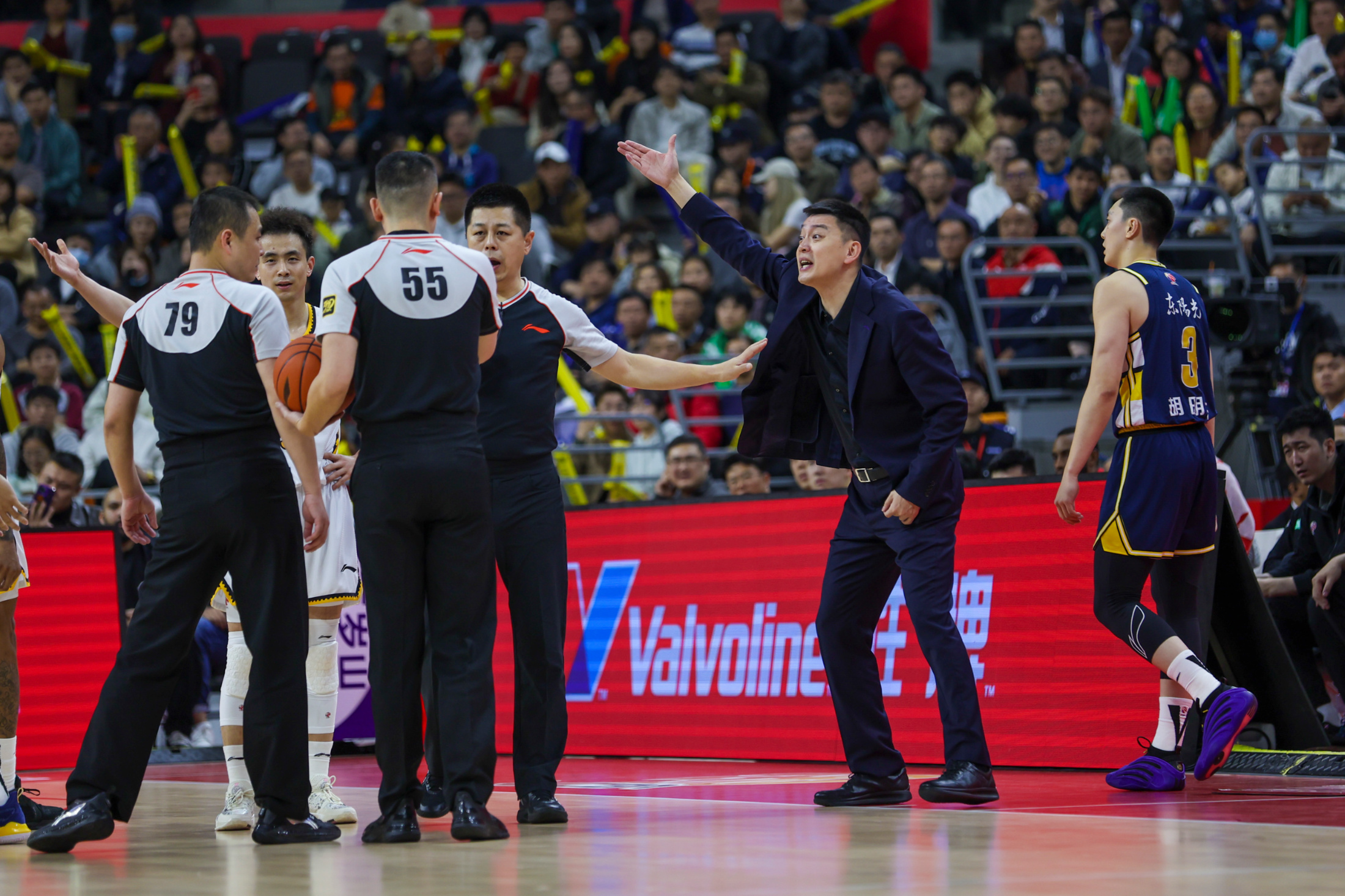 关于CBA季后赛转会期再迎强敌，洛杉矶快船止住颓势，主帅态度：震撼外界，临场指挥获称赞的信息-开元棋牌官网