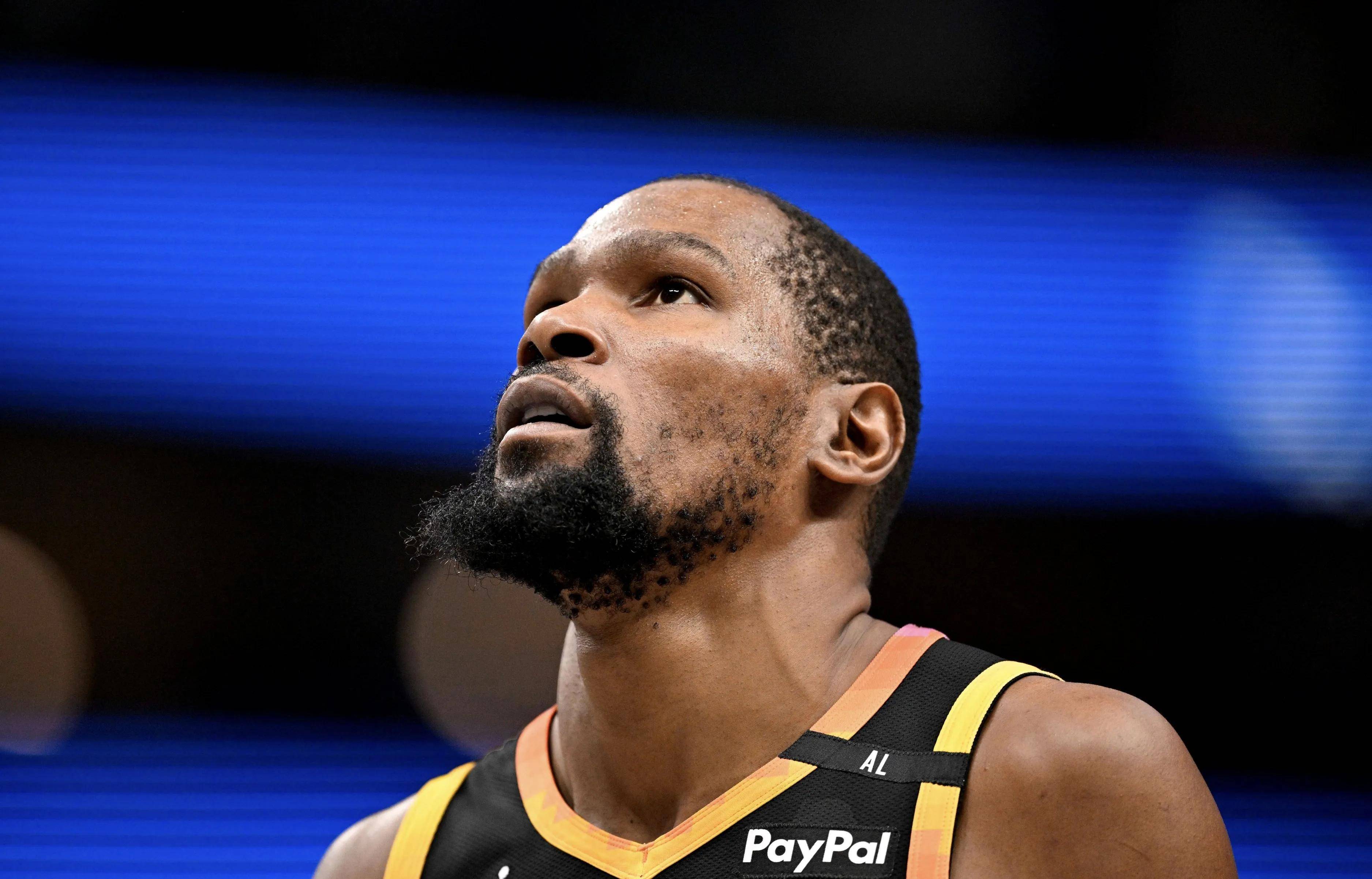 关键时刻NBA季后赛传出新动向，布鲁克林篮网绝杀压哨，管理层表态：目标明确，年轻球员得到机会的简单介绍